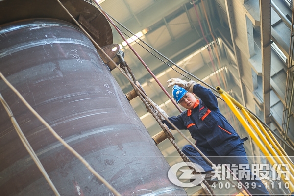 第一回：巾帼的角度，，，纷歧样的天下——秦早霞